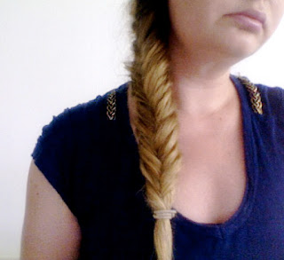 Coiffure : une fishtail braid en 5 minutes !