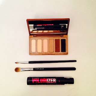 Maquillage automnal avec la Naked Basics