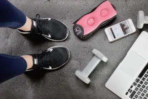 Sport : s’entrainer seule à la maison !